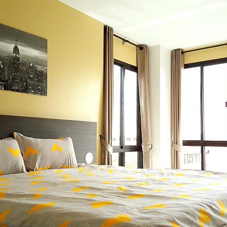 The All 24 Luxury Residence Bangkok Exterior photo