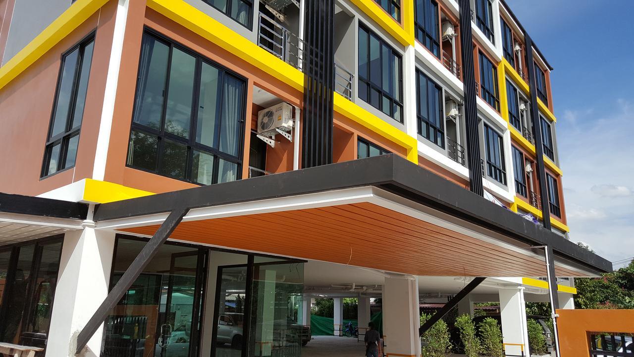 The All 24 Luxury Residence Bangkok Exterior photo